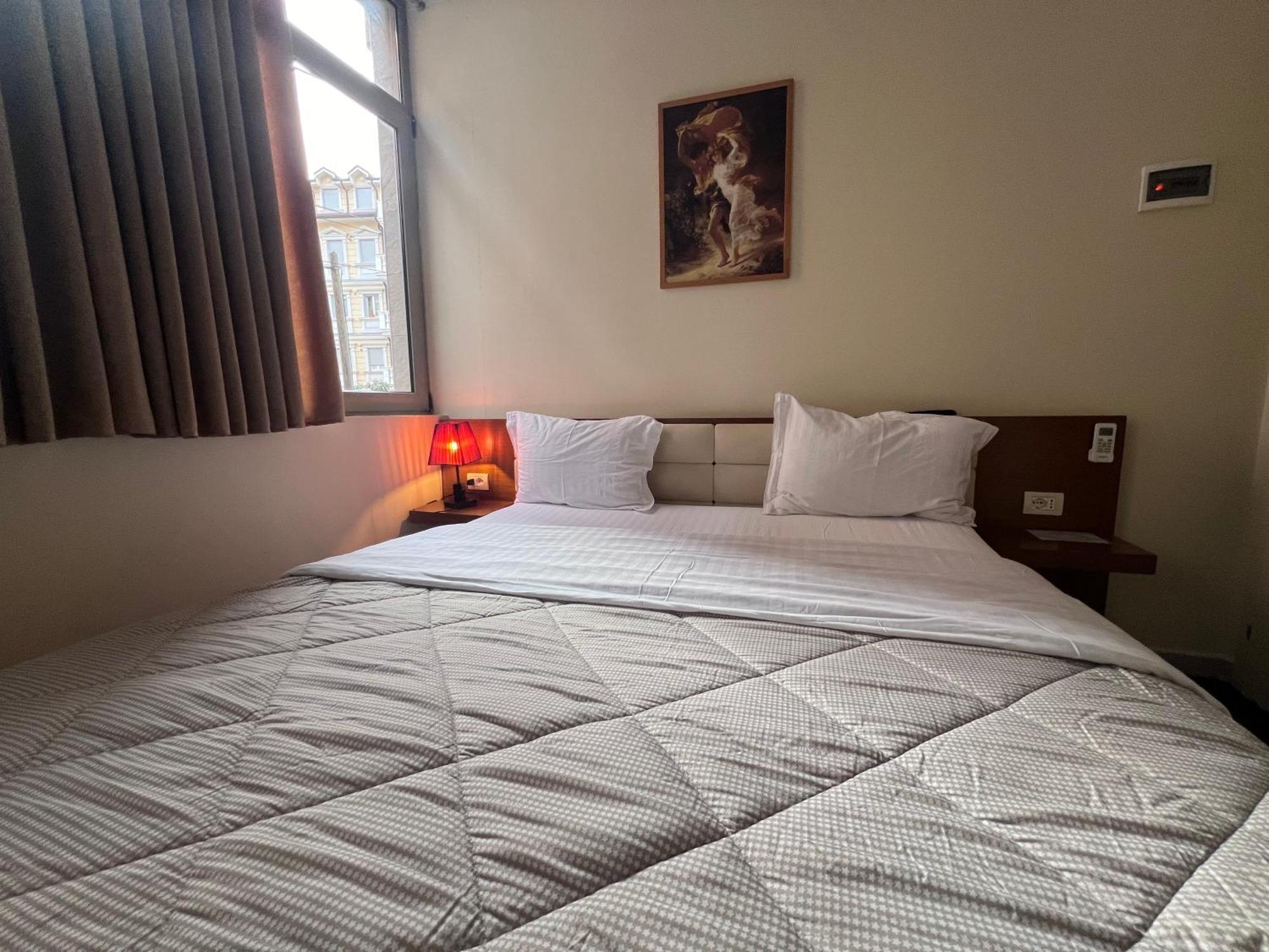 Bobi Hotel Shkodër 外观 照片