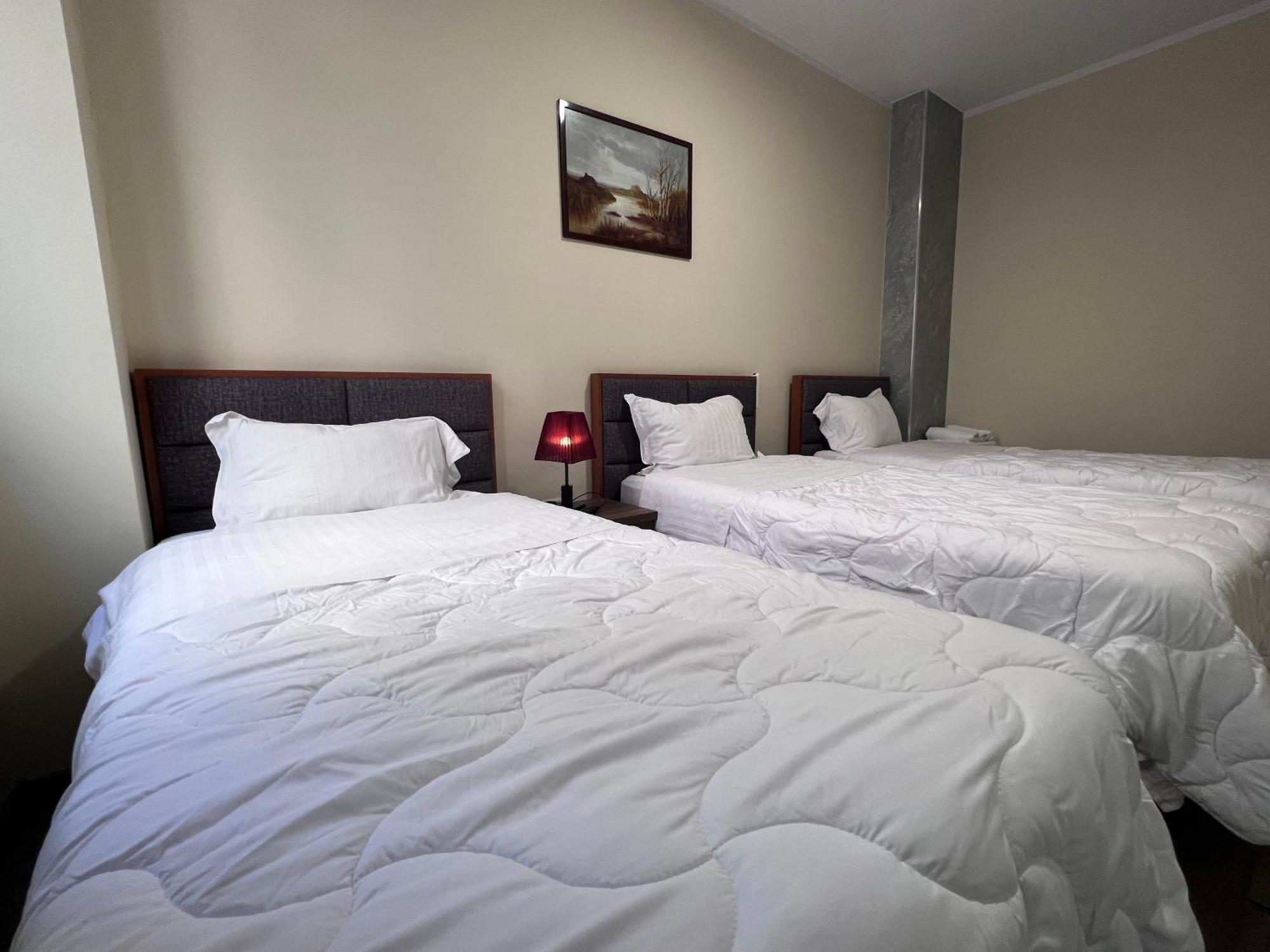 Bobi Hotel Shkodër 外观 照片