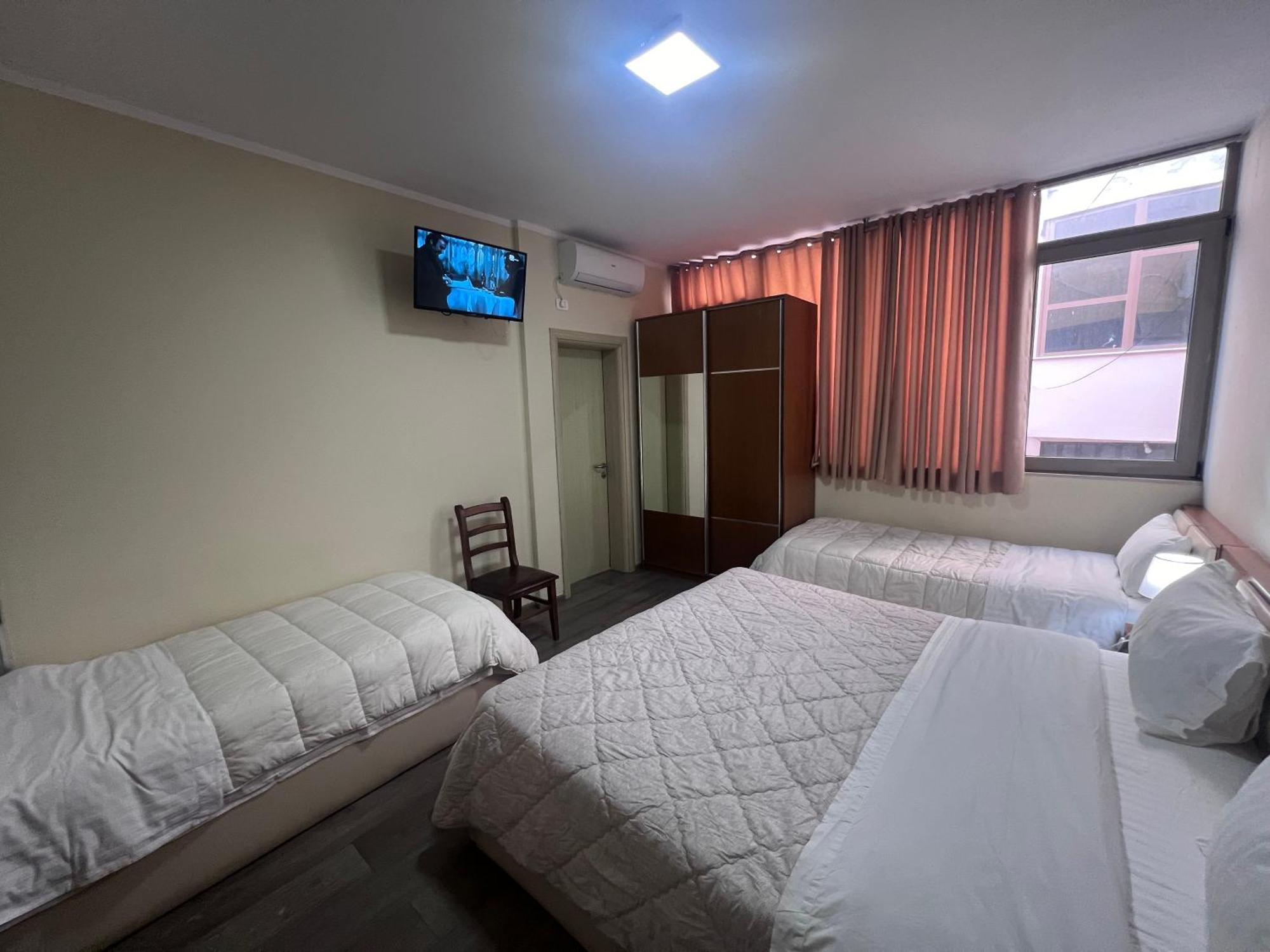 Bobi Hotel Shkodër 外观 照片