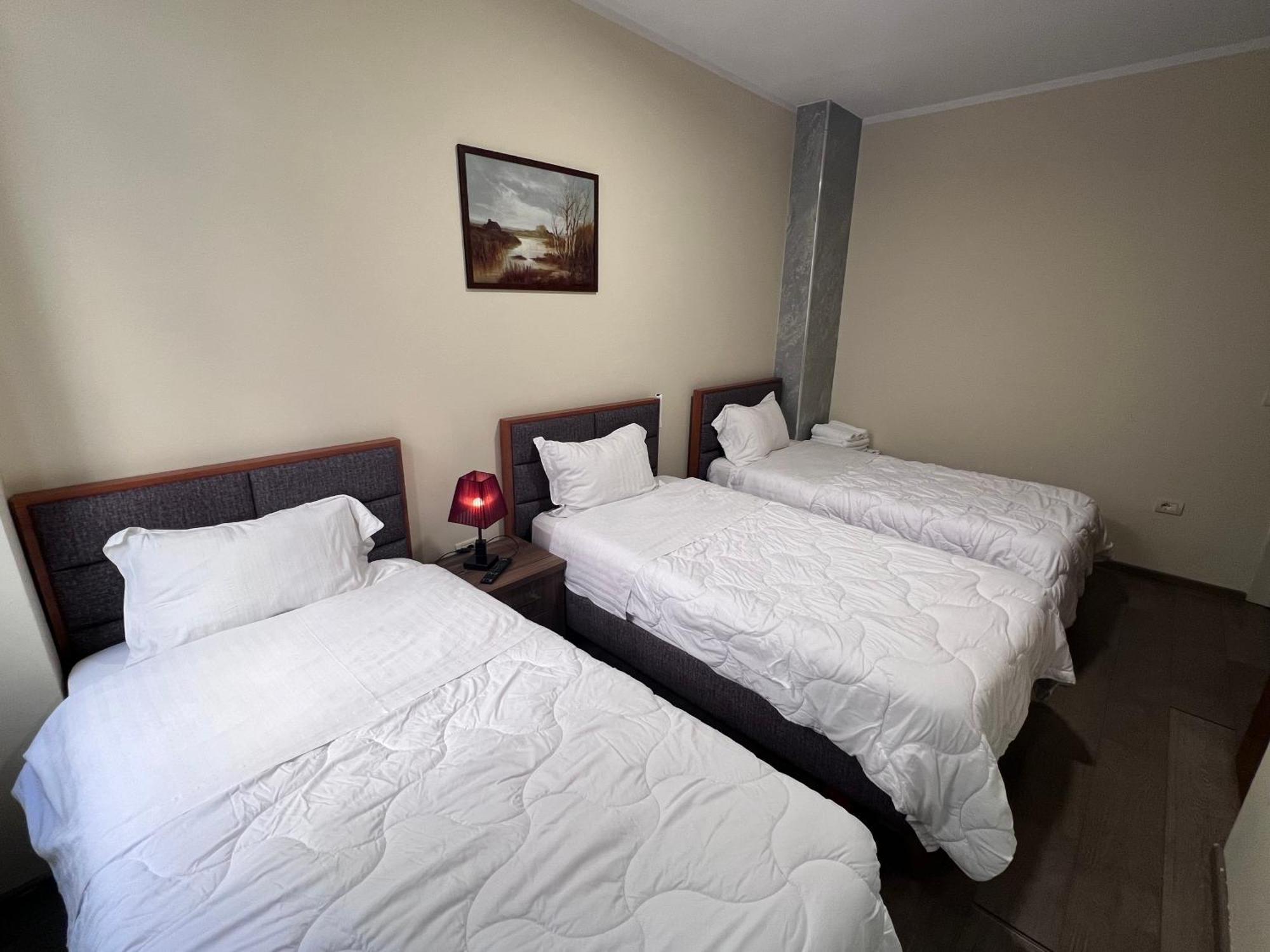 Bobi Hotel Shkodër 外观 照片