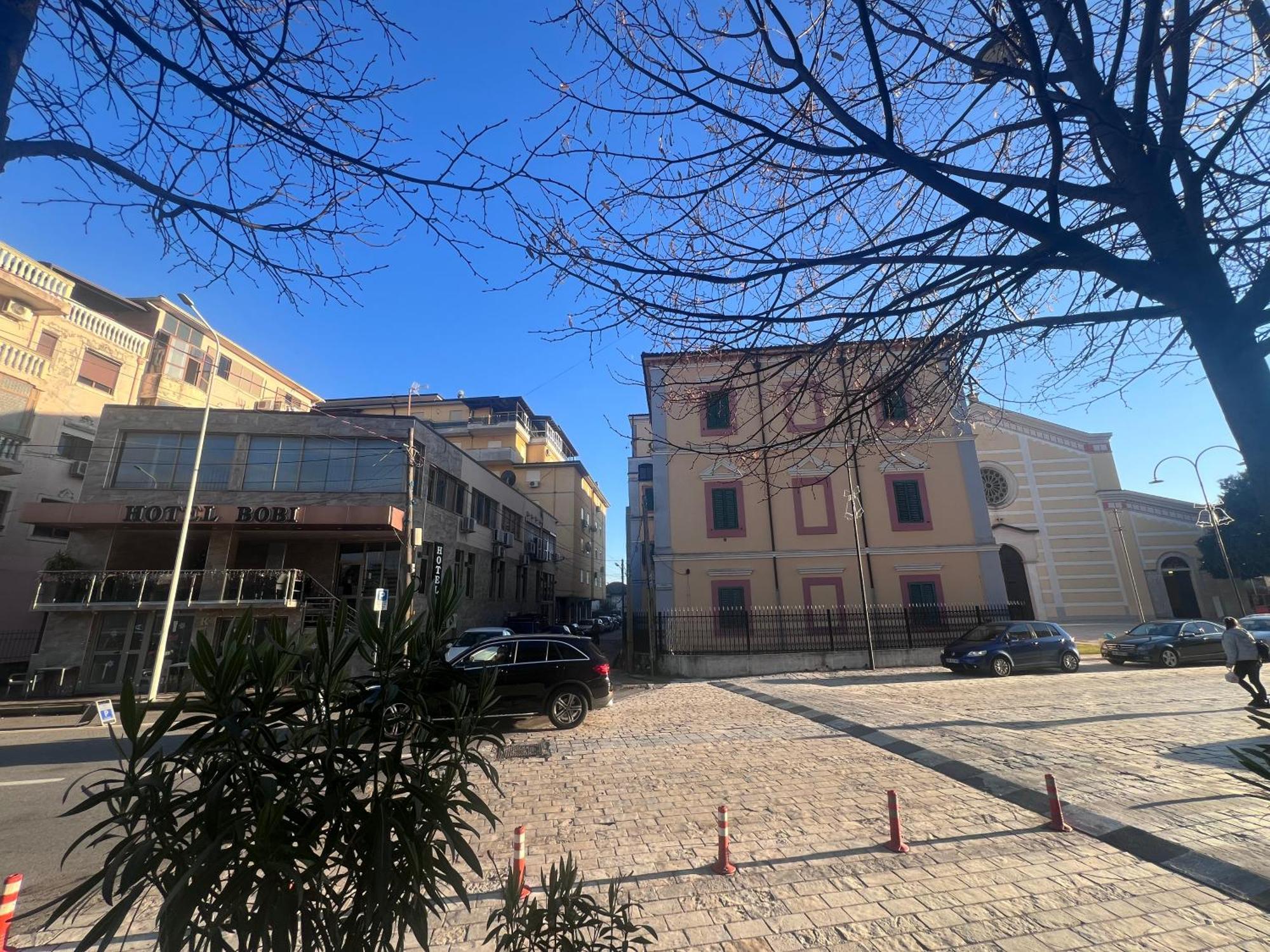 Bobi Hotel Shkodër 外观 照片